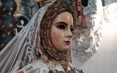 Rezo del Rosario y Salutación a la Virgen en las Vísperas de la fiesta de la Patrona de Cádiz