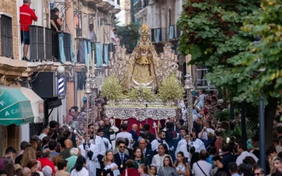 Este martes Cádiz ha celebrado la festividad de su Patronato, la Virgen del Rosario.
